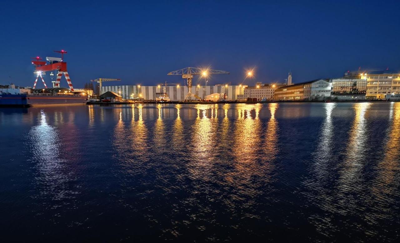 La Compagnie Des 5 Mondes Lägenhet Saint-Nazaire  Exteriör bild